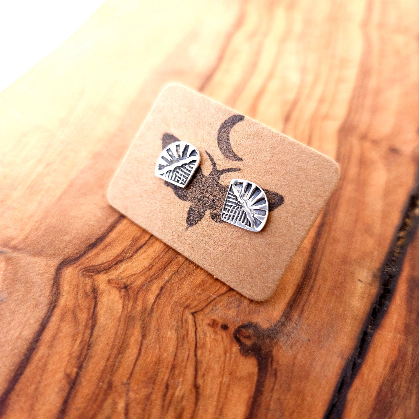 Boucles d'oreilles à tiges