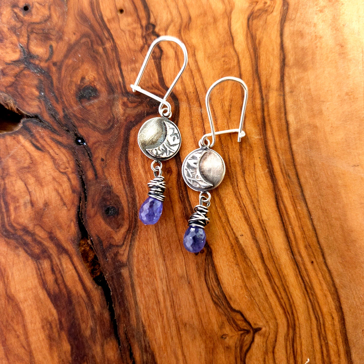 Boucles d'oreilles Lune avec goutte