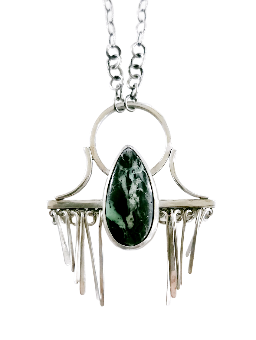 Ulŭk, pendentif en argent Sterling et variscite