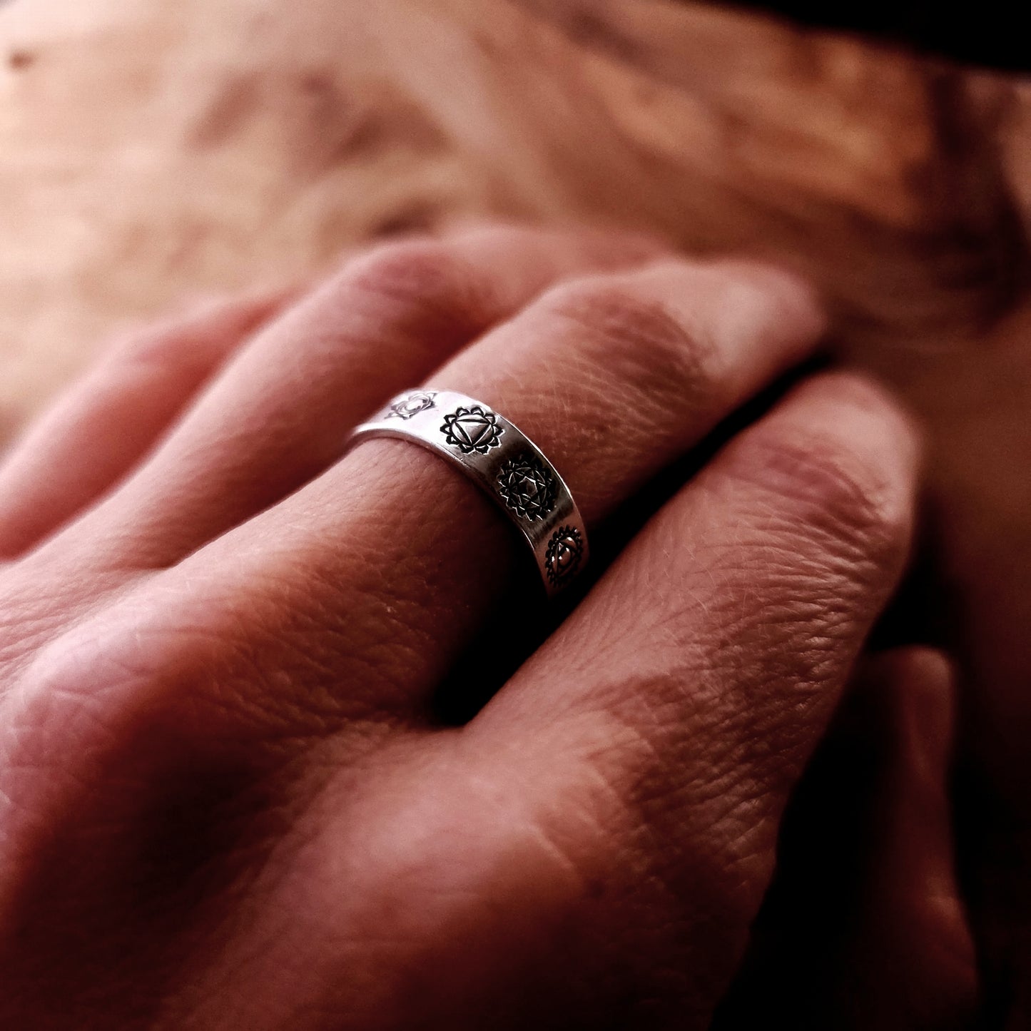 GRANDEUR 6, 7 ,8. Bague Chakras