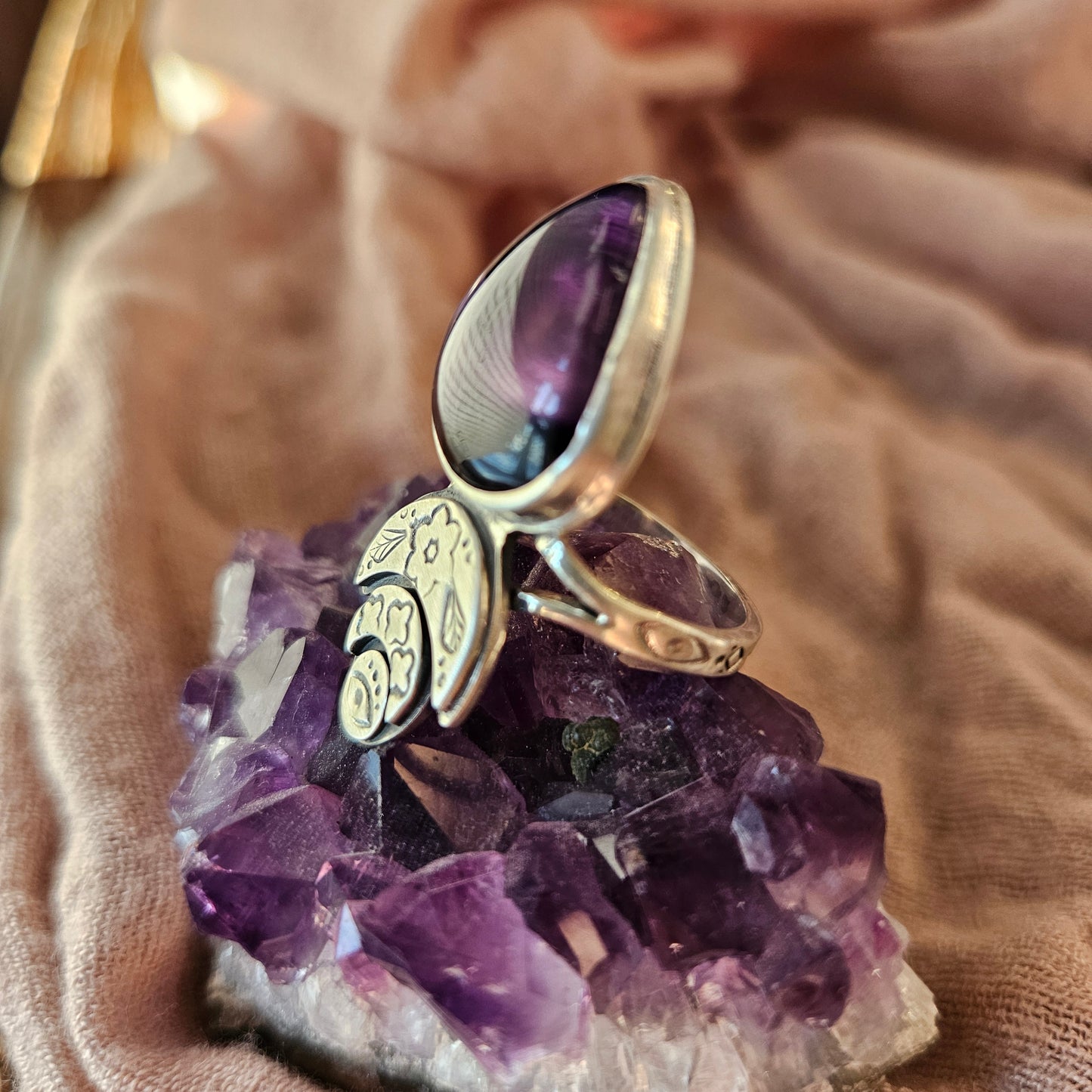 Trois Prêtresses- Bague -Pièce unique -Améthyste Trapiche