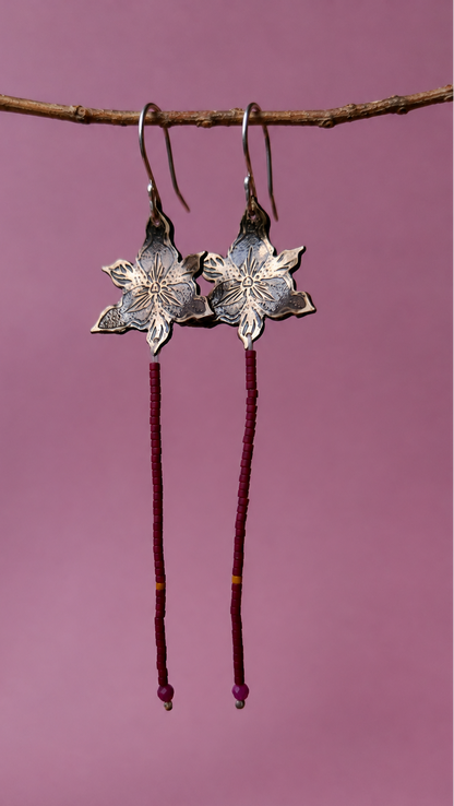 Boucles d'oreilles pendantes en bronze et perles Miyuki - Trille rouge