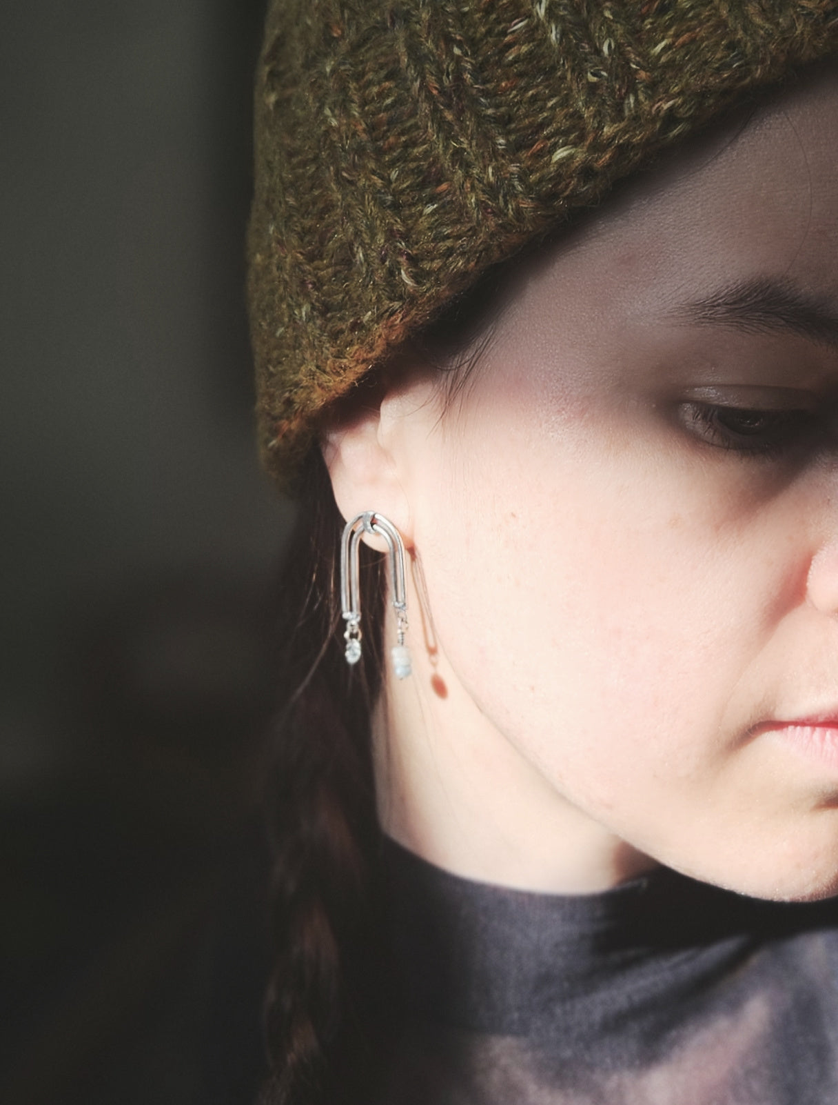 Boucles d'oreilles Portail en argent Sterling, onyx et iolite- Bijoux symboliques